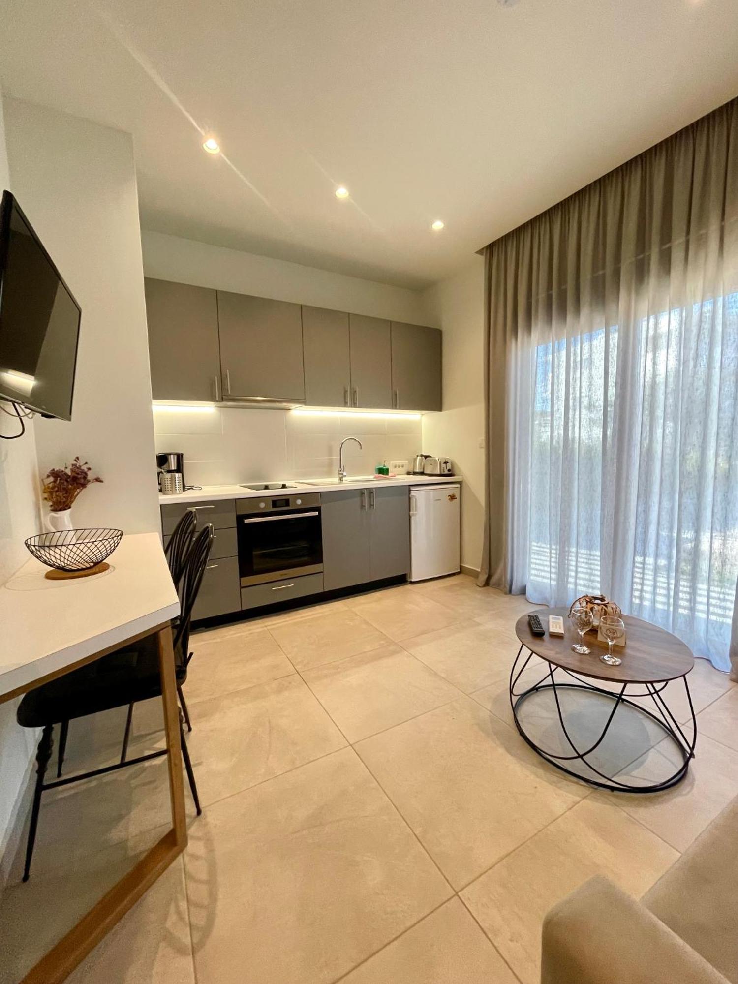 Kipos Suites & Apartments (Adults Only) Gennadi Chambre photo